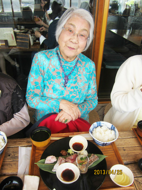 江ノ島を眺めながらのランチ