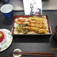 蟹・海老重のお弁当